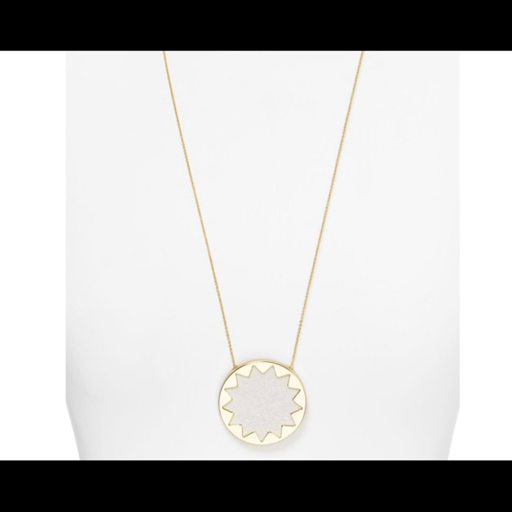 House of Harlow 1960 pendant necklace